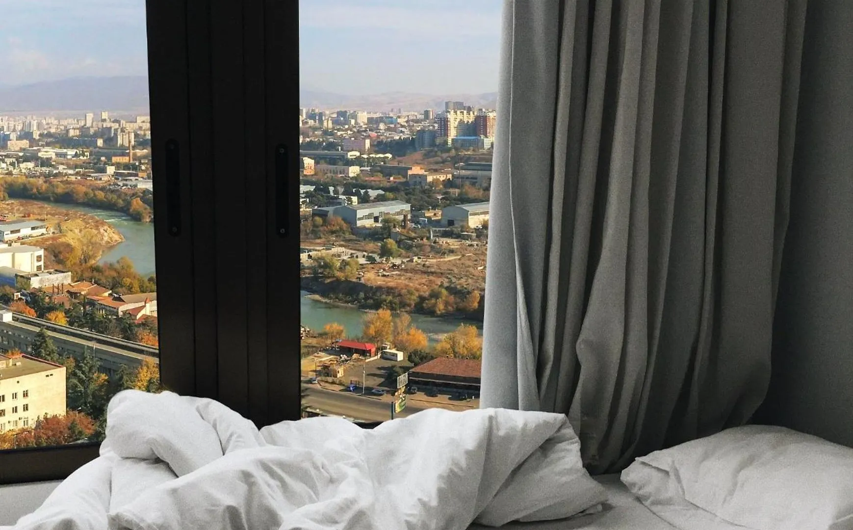 Hilton City Tbilisi 0*,  Georgia