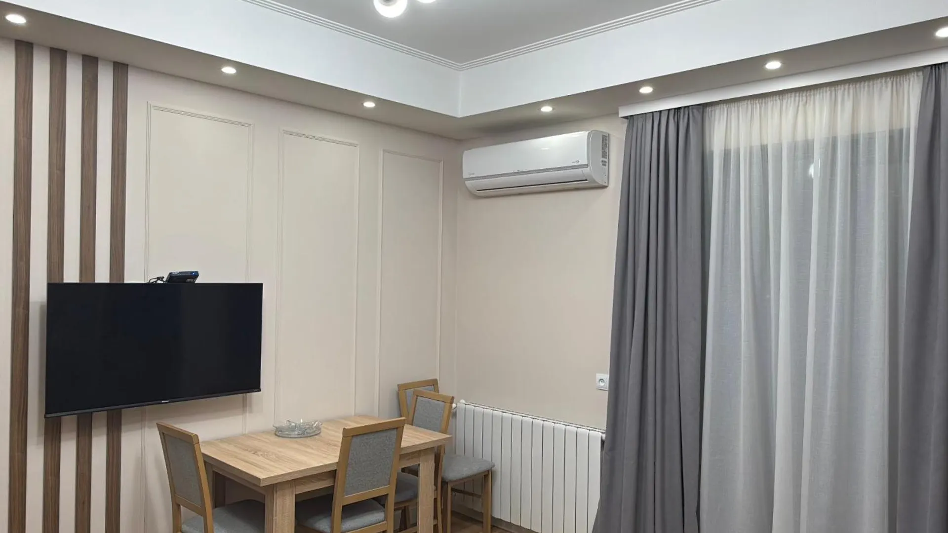 Hilton City Tbilisi 0*,